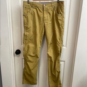 Columbia Tan Men’s Pants